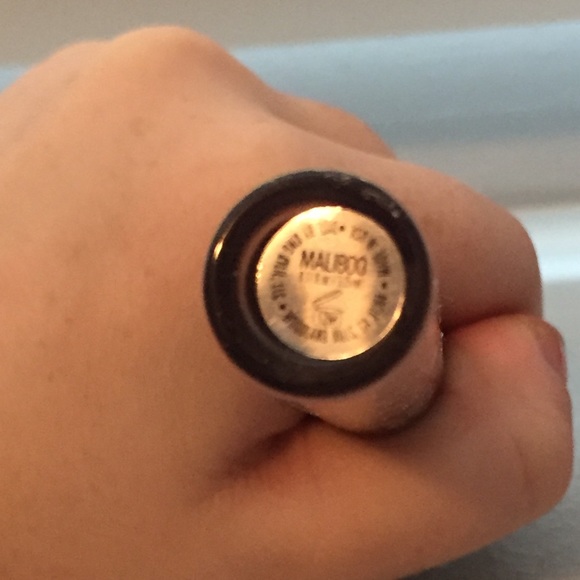 Kylie Jenner lipsticks - Picture 4 of 4